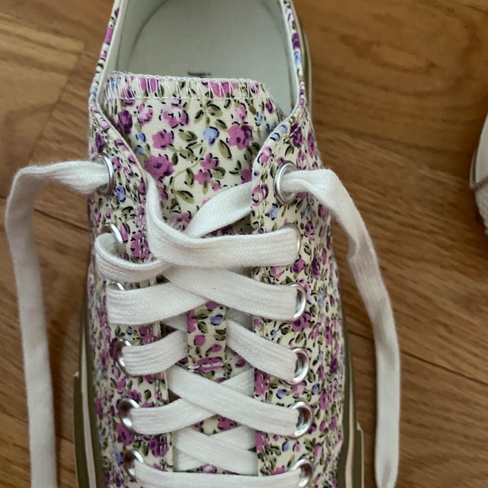 Jeffrey Campbell NIB Endorphin Platform Sneakers … - image 5